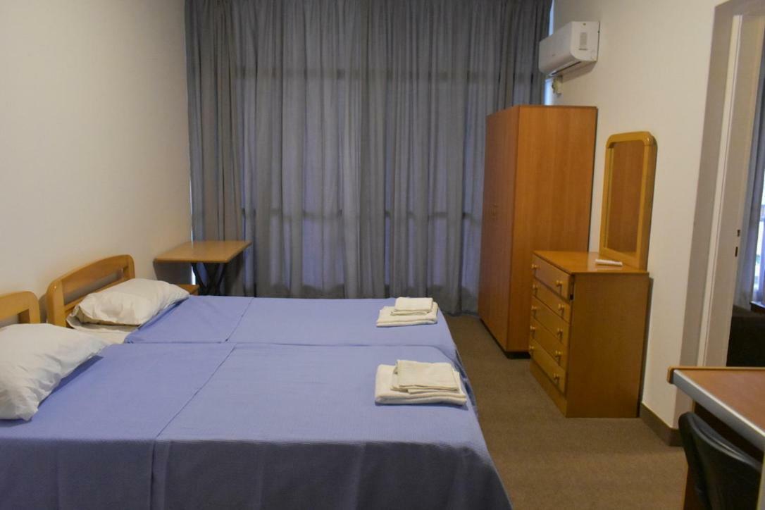 Aparthotel Adonis Furnished